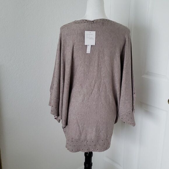 Liquid by Sioni Sweater - Picture 5 of 16